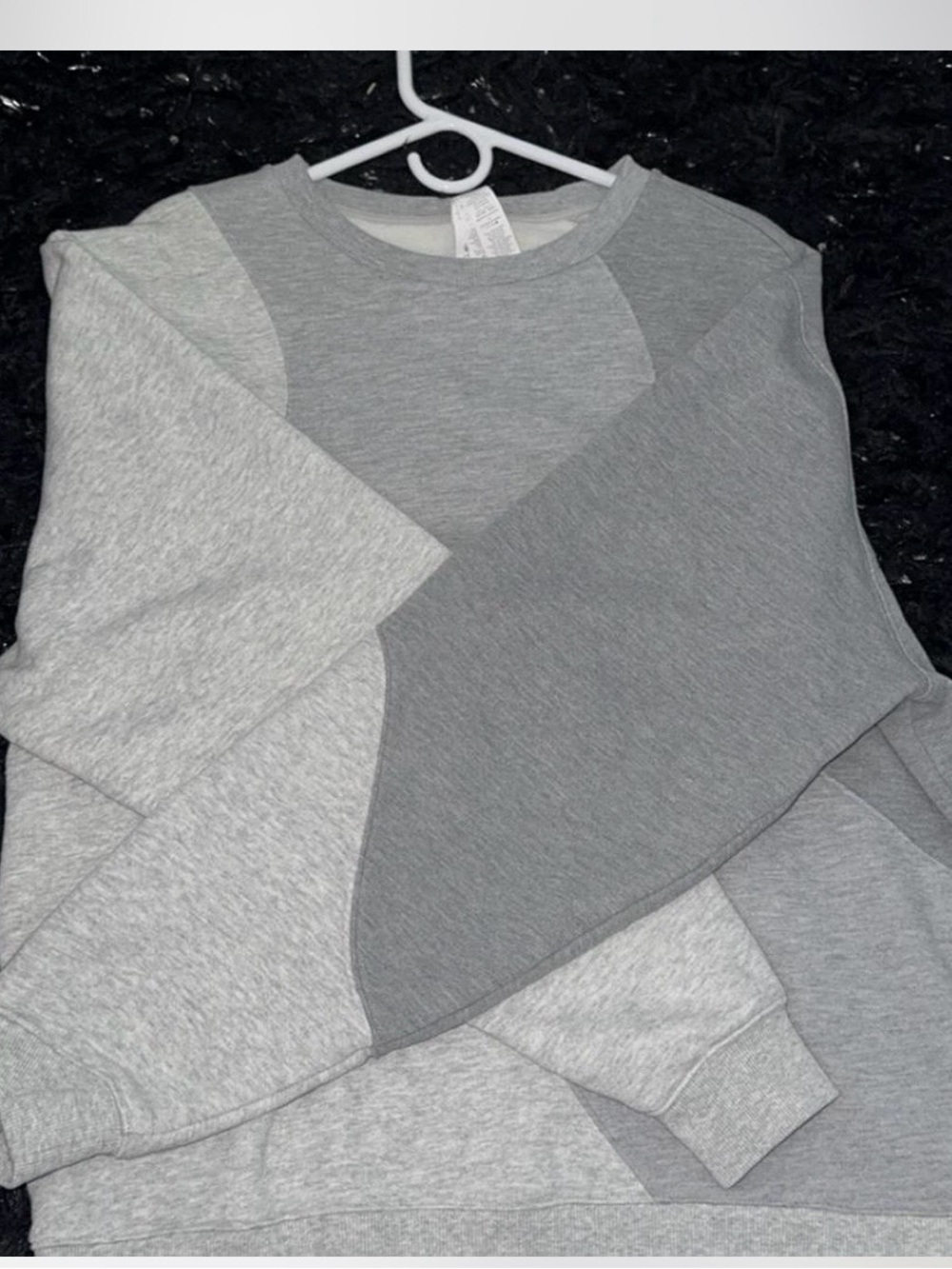 ALO Yoga Heather Gray Crew Sweatshirt with Logo Patch